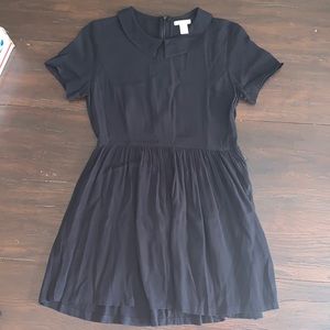 Forever 21 Women’s Collared Black Mini Dress